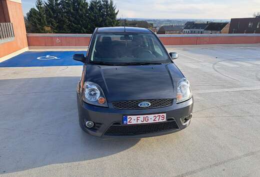 Ford 1.4 Turbo TDCi Ghia 08/2007 122000km.