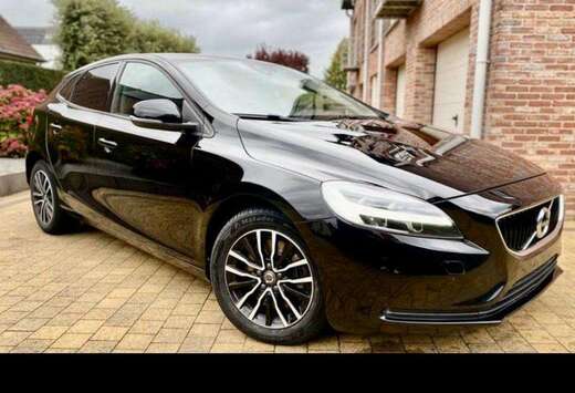 Volvo V40 2.0 D2 Black Edition