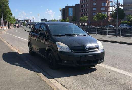 Toyota 1.6i VVT-i 16v Linea Sol