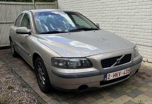 Volvo 2.4i 20v Classic (17J)