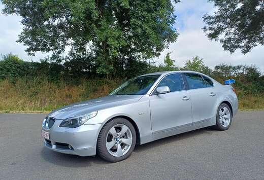 BMW 520i