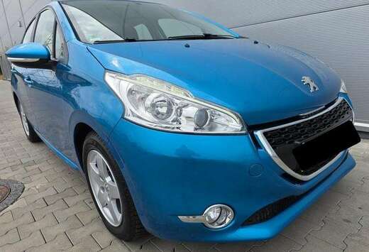 Peugeot 208 1.0i Access