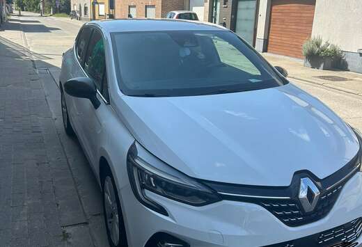 Renault TCe 100 Initiale Paris