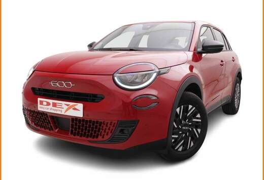 Fiat 1.2T Hybrid DCT Lounge + GPS + Keyless + Cam + W ...