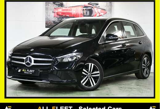 Mercedes-Benz Luxury Line, Cuir, Ambiance LED, Siège ...