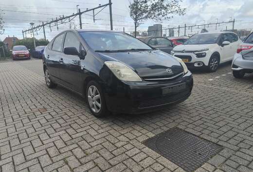 Toyota 1.5 VVT-i Bns Edition Airconditioning cruise c ...