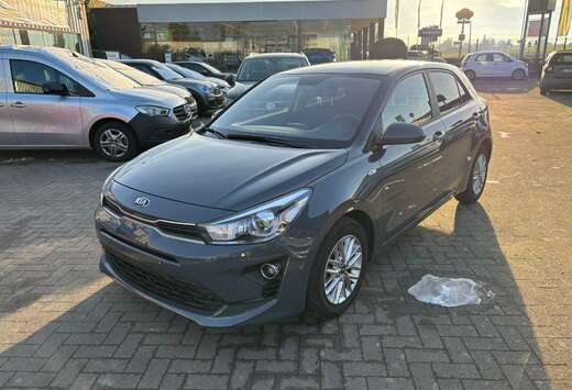 Kia 1.2i COMME NEUF/ BIJNA NIEUWE