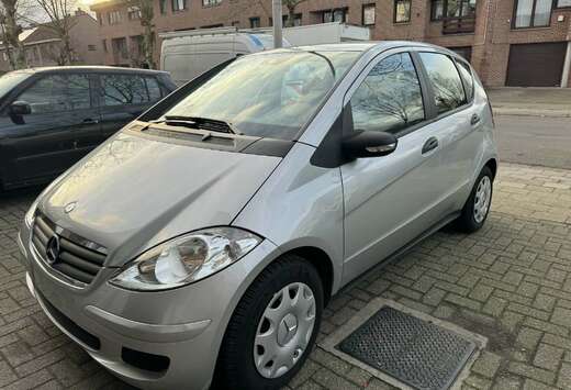 Mercedes-Benz A 150 Classic Polar Star