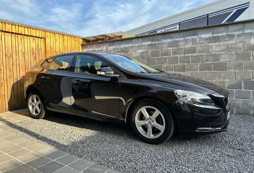 Volvo 2.0 D2 Eco Kinetic Led Navi BT Pdc Euro6b