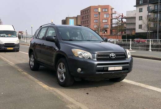 Toyota RAV4 2.0i VVT-i 16v VIP
