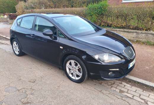 SEAT Leon 1.6 CR TDi Style DPF