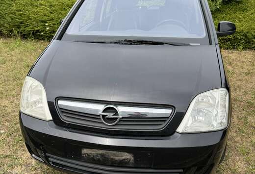 Opel 1.3 CDTi Cosmo DPF