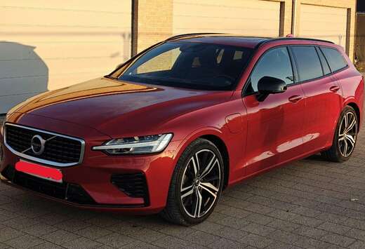 Volvo V60 T8 AWD Twin Engine Geartronic R-Design