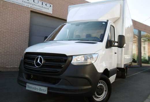 Mercedes-Benz LIFT 21M3 BOITE AUTO 150 cv