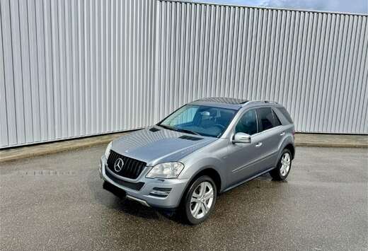 Mercedes-Benz ML 300 CDI BlueEFFICIENCY