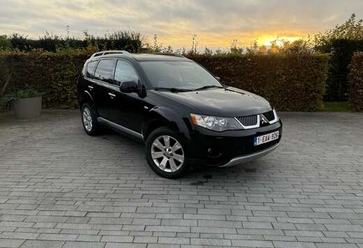 Mitsubishi Outlander 2.0 DI-D 4WD Instyle