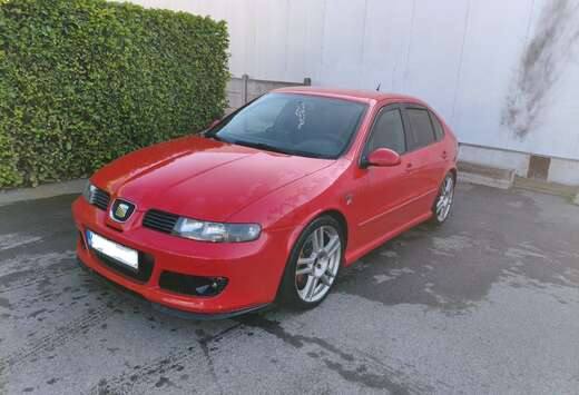 SEAT 1.8i 20VT Cupra R 225cv BAM