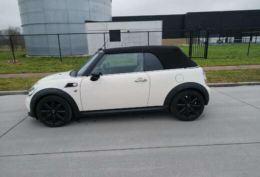 MINI Mini Cabriolet 1.6 D Cooper DPF