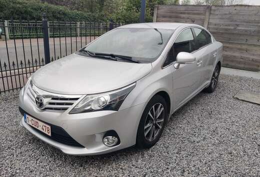 Toyota Avensis 1.6i Comfort