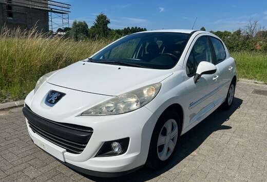 Peugeot 1.6 HDi X Line 98g FAP