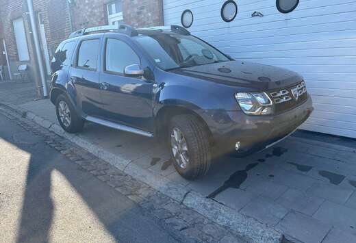Dacia Duster 1.6i 4x2 Anniversary 2