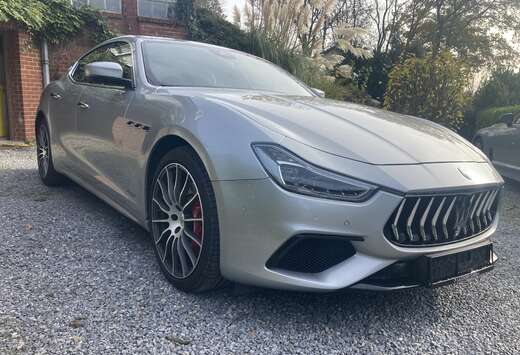 Maserati Ghibli 3.0 V6 BiTurbo GranSport