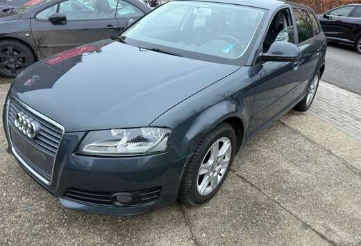 Audi Sportback 1.6 TDi Ambition DPF S tronic