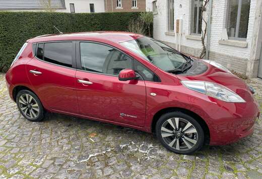 Nissan Leaf 24 kWh Tekna