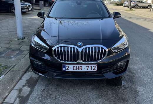 BMW BMW 118i // AUTOMAAT // PANODAK