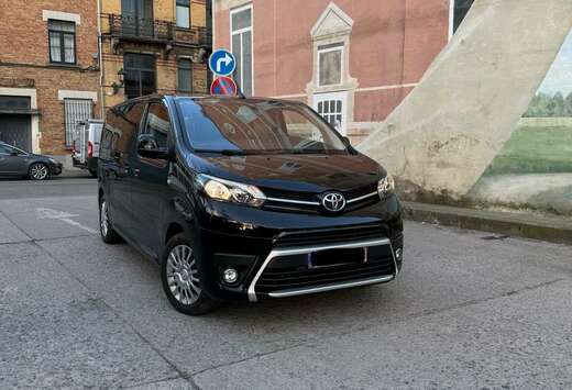 Toyota 2,0-l-D-4D (5-Si.) Verso Family Comfort compac ...