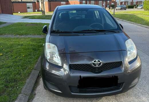 Toyota 1.0i VVT-i Terra