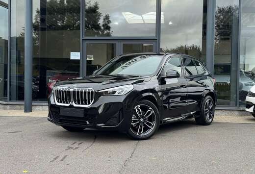 BMW sDrive18i M Sport / PANODAK / TREKHAAK / DODE HOE ...