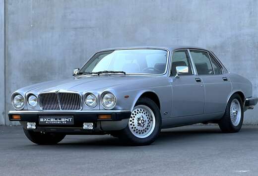 Jaguar 4.2 sovereign/PHASE 3/AIRCO/BOITE AUTO/CUIR/
