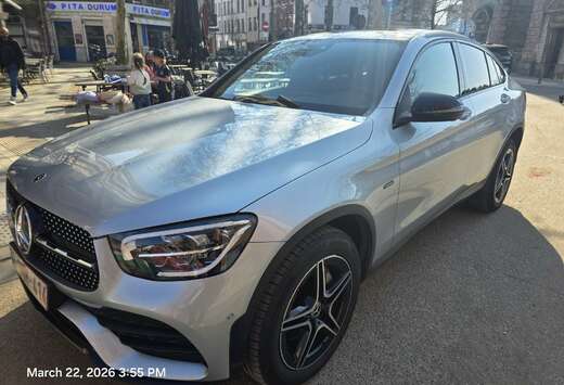 Mercedes-Benz GLC-Coupe de 4Matic 9G-TRONIC AMG Line  ...
