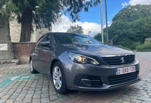 Peugeot 308 1.2 essence - COURROIE OK - ENTRETIEN OK