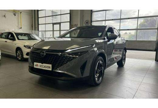 Nissan Connect & toit pano