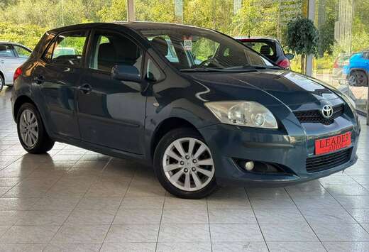 Toyota  1.6 ESSENCE 125CH - AUTOMATIQUE - AIRCO - CRU ...