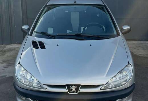 Peugeot 206 1.4i Urban