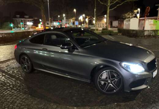 Mercedes-Benz Coupe 9G-TRONIC AMG Line
