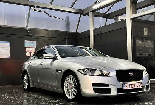 Jaguar E-Performance Pure