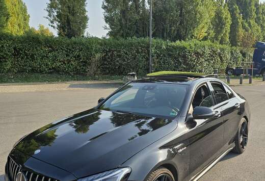 Mercedes-Benz 4.0L V8 BiTurbo Speedshift 7G MCT