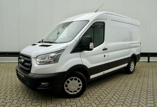Ford L2H1  FACELIFT  AUTOMAAT  TREKHAAK  BTW-WAGEN