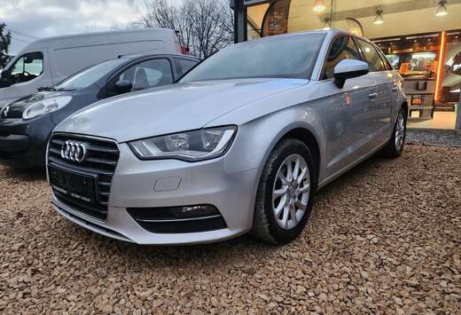 Audi A3 Sportback 1.6 TDi Attraction Start/Stop DPF
