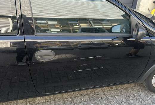 Opel 1.0i XE 12v Comfort