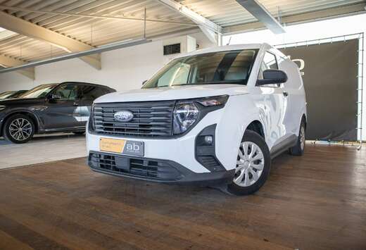 Ford AUTOMAAT, CAMERA, AIRCO, CARPLAY, LED