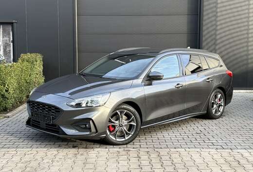 Ford Turnier 1.0 EcoBoost ST-LINE / Trekhaak / Camera