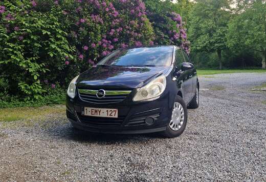 Opel Corsa 1.0i Essentia