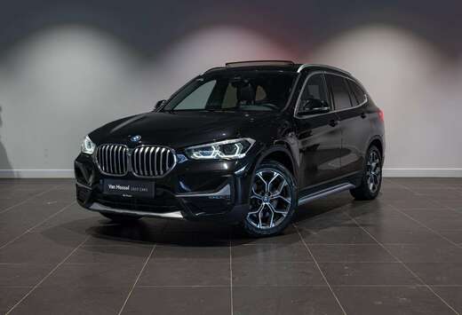 BMW xDrive25e  LED  X-Line  Camera  Pano dak