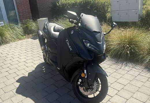Akrapovic