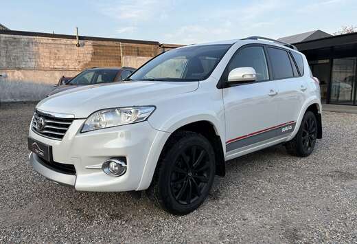 Toyota 2.2 D-4D D-CAT 4x4 * Utulitaire *